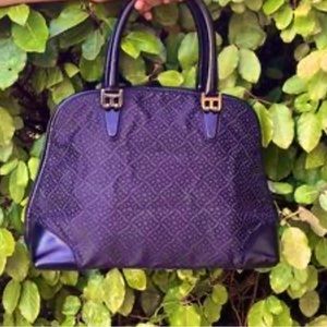 🌝🔥VINTAGE BALLY MONOGRAM BAG 💼 IN GREAT CONDITION 🌝WITH THE GOLD B ON SIDES